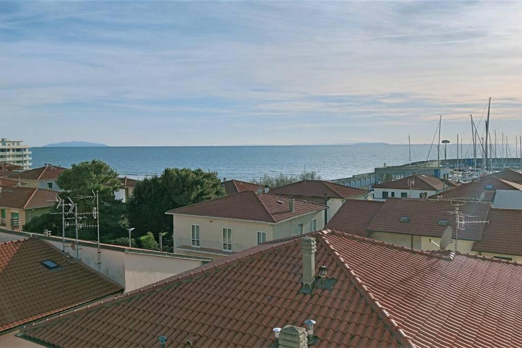 Appartamento A 50 Mt Dal Mare Rosignano Solvay Eksteriør billede